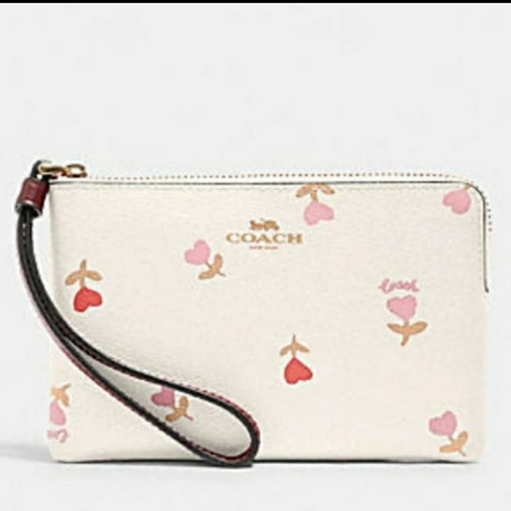 Coach Corner Zip Wristlet